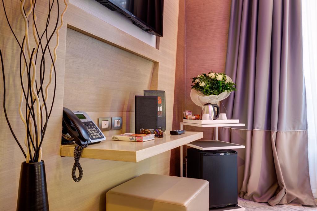 Dharma Luxury Hotel Рим Екстер'єр фото